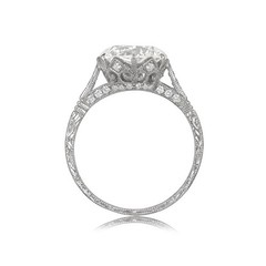 A beautiful Round Cut Lab Created Diamond solitaire Engagement 925 Silver Ring