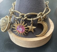 Vintage Signed Chunky Charm Bracelet KARU 60’s Space Race atomic planets 7″