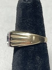 Vintage 10K Yellow Gold Mens Ring 7.8g Clear Red Stones Estate Jewelry Size 9.5