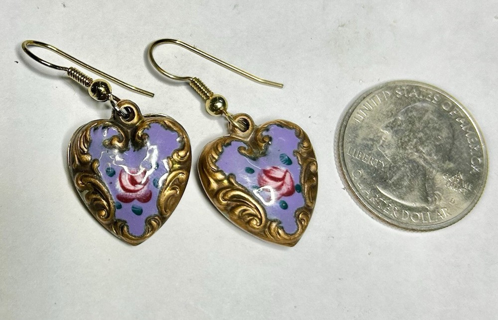 VTG Puffy Heart Charm Earrings , Enamel Earrings, Hand Painted Lucy Isaacs