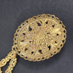 WEST GERMANY GREEN SLAG CABOCHON FILIGREE PENDANT NECKLACE EARRINGS SET VINTAGE