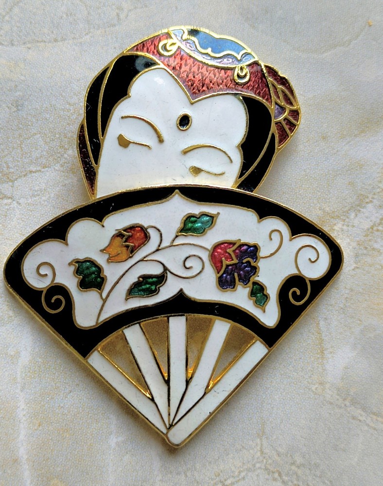 Vintage 70s Cloisonne Enamel Geisha With Fan Japan Brooch Black White Red