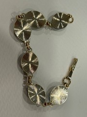 Vintage gold tone glass reversed painted Essex crystal dog bracelet 8 1/4”