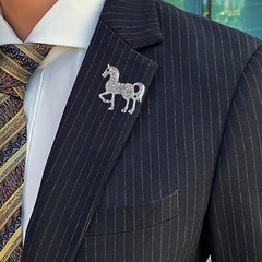 Rhinestone Horse Animal Brooch Pin for Women Girls Men Silver Plated Fashion …