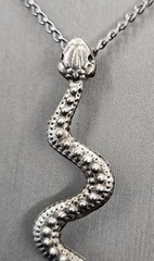 Vintage Snake Pendant Necklace Silver Tone Serpent Choker Chain 15″
