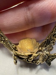 Vintage 1970-80s Heavy Gold Tone Ornate Oval Pendant Victorian Style, Floral