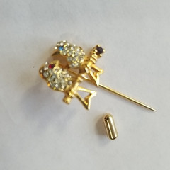 Crystal Lovebirds Pin on a Gold Tone Branch Push Pin Vintage 1990’s EUC