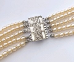 Vtg MARVELLA 5 Strand Champagne Color Faux PEARL NECKLACE – Rhinestone Clasp