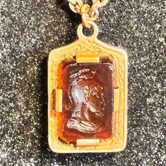 INTAGLIO double sided vintage GF pendant on FCC gold filled cable chain 1/20 12k