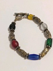 Vintage Multi Tone Bracelet With Multicolor Glass Beads. Toggle Closure 6 3/4″