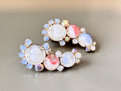 Vintage Signed HOBE’ Bracelet & Earring Set, White & Pink Givre Glass Stones