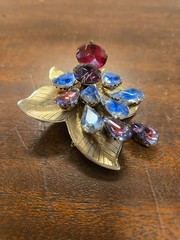Vintage Red, Pink & Blue Rhinestones With Embossed Gold Leaves Brooch/pin