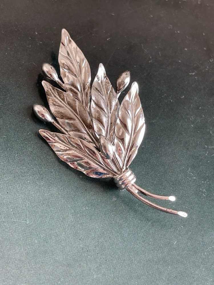 Vintage Carl-Art Sterling Silver Leaf Brooch Signed Floral