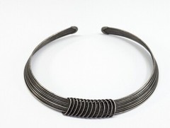 Vintage Artisan Made Silver Tone Wire Collar Necklace & Cuff Bracelet Set