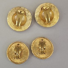 Vintage Imitation Pearl Clip On Earrings Lot of 2 Pebbled Cream Gold Tone Large