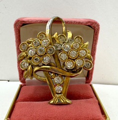 STUNNING VINTAGE BROOCH FLOWER BERRIES BASKET GIARDINETTI LITTLE GARDEN JEWELRY
