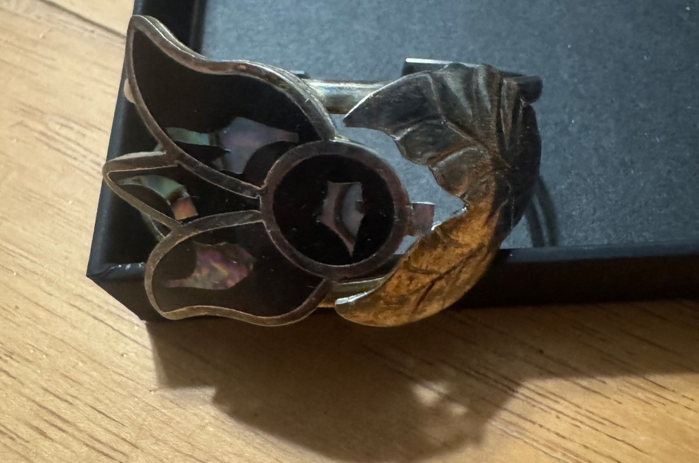Vintage 925 Alpaca Sterling Silver Flower Leaves Cuff Bracelet 17.2 Grams