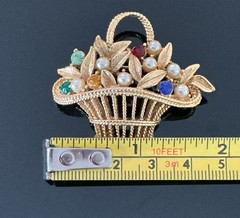 Vtg Gold Tone Flower Basket Brooch Pearl Multicolor Rhinestones Signed Gerry’s