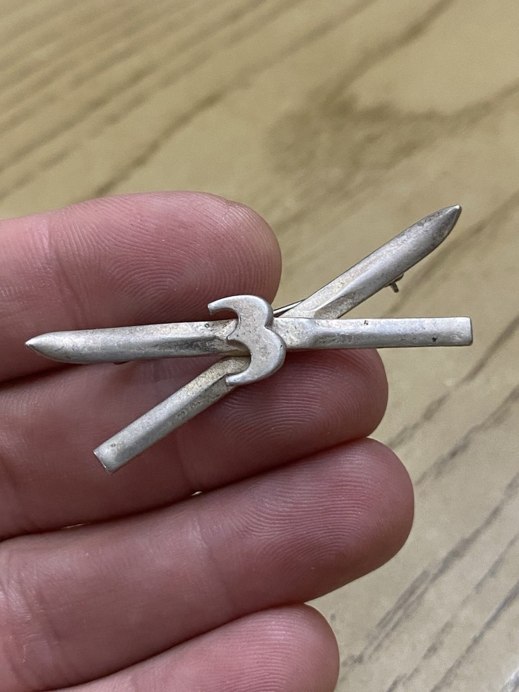Vintage Sterling Silver 925 Tested Estate Acquired Skiing Ski Brooch Pin
