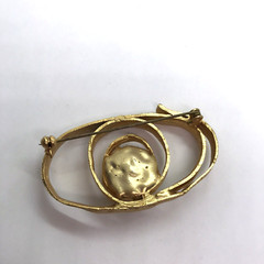 Vtg Brooch Mod Retro Geo Statement Goldtone metal Faux Pearl Classiccore