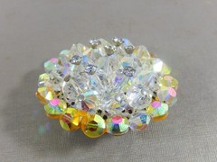 VTG 1950’s AB CRYSTAL & GOLD AB CRYSTAL WIRED RHINESTONE DOMED BROOCH PIN