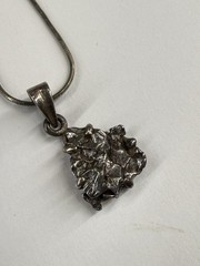VINTAGE 925 ITALY STERLING SILVER NECKLACE WITH IRON METEORITE PENDANT