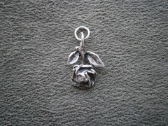 Rose Bloom Flower Vintage Sterling Silver Bracelet Charm Pendant 1.1g