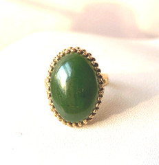 VINTAGE 10K YELLOW GOLD BIG OVAL GREEN NEPHRITE JADE JADEITE RING SOLID HEAVY