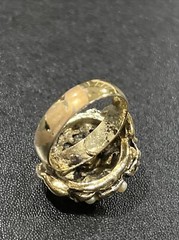 vintage ring size 7 faux pearls adjusts estate jewelry Some Band Wear