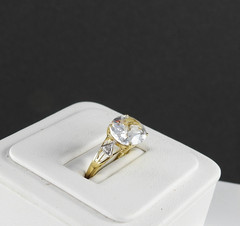 Vintage Solid 10K Yellow Gold Ring White Topaz Diamond Accent Cocktail Jewelry 7