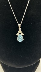 VINTAGE ART DECO STYLE PENDANT NECKLACE PEAR-CUT BLUE STONE SILVER TONE
