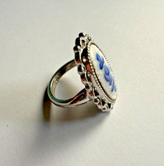 Vintage 14K White Gold Plated Uncaclad Guilloche Blue Rose Flower Ring Size 4.5