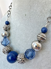 y2k 1990 2000s Modernist chunky Jewelry VTG Blue Silver textured metal necklace