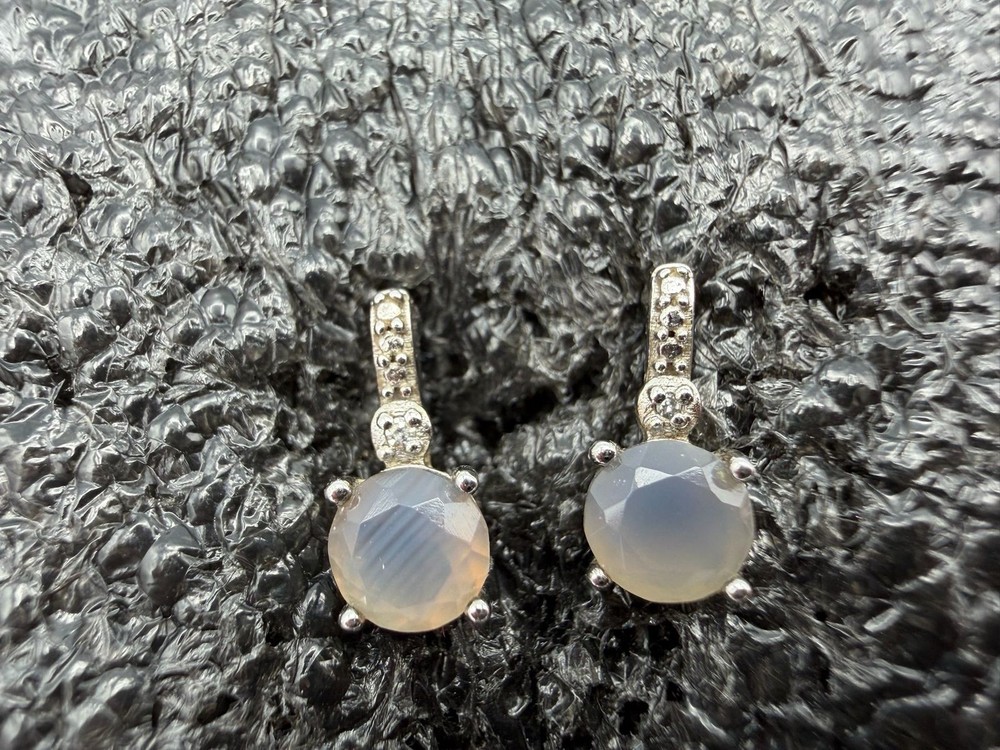 1.25g Vintage Sterling Silver 925 Earrings Round Faceted Dangle M