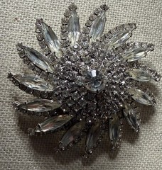 Vintage 1950s Starburst Clear Rhinestone Brooch Pin Silver Tone