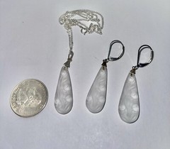 Art Deco Crystal Floral Frosted Molded Glass Pendant Necklace & Earring Set