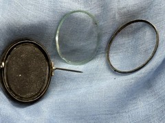 AMAZING VICTORIAN GOLD 18K ,SILVER And PIETRA DURA PHOTO LOCKET PENDANT. c 1900