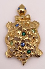 Avon Vintage Gold Tone Turtle Flower Multicolor Rhinestone Brooch