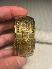Antique 1930’s Victorian Revival Etched Hinged Bangle Wide Gold tone Bracelet