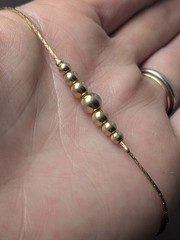 Vintage 7 Graduated Station Ball BEAD Gold Tone Necklace 16″ Chain AS IS