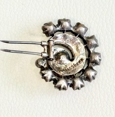 1930s EISENBERG STERLING SILVER SQUARE RHINESTONE SWIRL SHELL FUR CLIP BROOCH