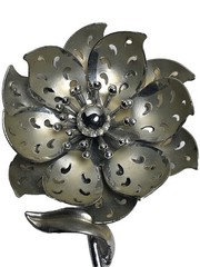 Vtg 1950s–1970s Lot of 4 Vintage Flower Brooches Enamel & Signed Coro Jewelry