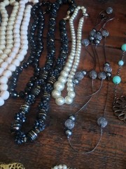 Lot Vintage Costume Jewelry Modern Mixed Wear Craft Resell Necklace Earrings Etc