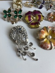 Vintage Jewelry Lot Pin Broochrhinestones Pot Metal Enamel 1940-1950’s