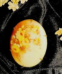 Antique Victorian Hand Paint Rose Flower Oval Cabochon Brass Brooch Pin C Clasp