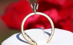 14k yellow gold sz 4.5 ring 0.25ct rhodolite garnet solitaire 1.8g Exclusive N18
