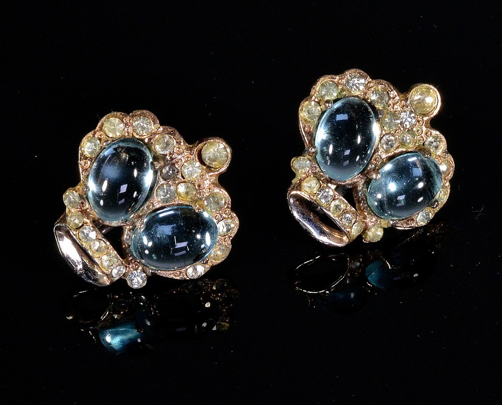STERLING AQUA GLASS CABOCHON CROWN EARRINGS C.1940