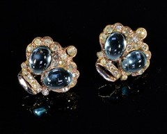 STERLING AQUA GLASS CABOCHON CROWN EARRINGS C.1940
