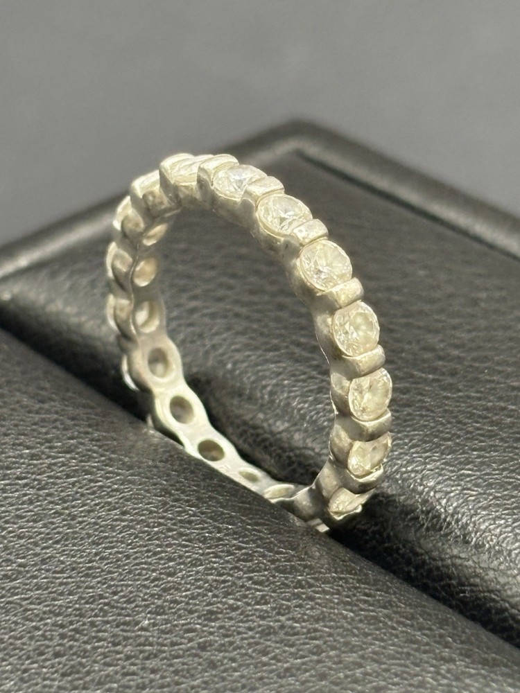 Vintage Sterling Silver Cubic Zirconia Eternity Band Ring Size 7 E20