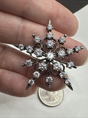 Sterling Silver 925 DQ CZ Cubic Zirconia Starburst Snowflake Brooch Pin 1.75”